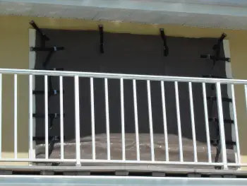 EZMax strap and buckle screen installation