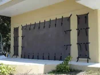 EZMax strap and buckle screen installation